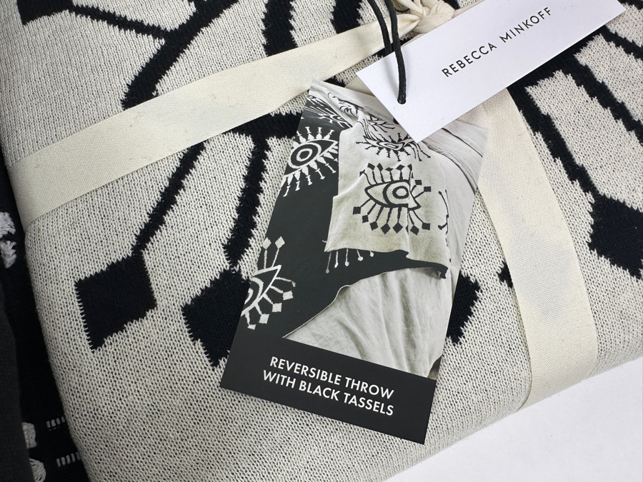 New Rebecca Minkoff Reversible Throw With Black Tassels & Matching Pillow Plus Black Queen Size Duvet Cover With Pair Of Matching Shams [Photo 3]