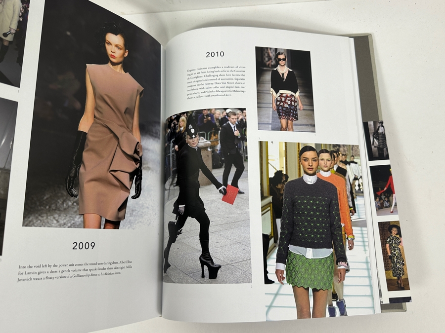 Hardcover Book Fashion: A Timeline In Photographs: 1850 To Today By Caroline Rennolds Milbank Rizzoli [Photo 6]