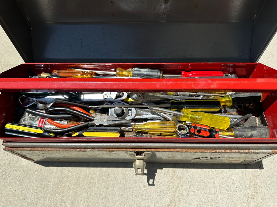 Vintage Sears Craftsman Portable Toolbox Filled With Tools - See Photos [Photo 3]