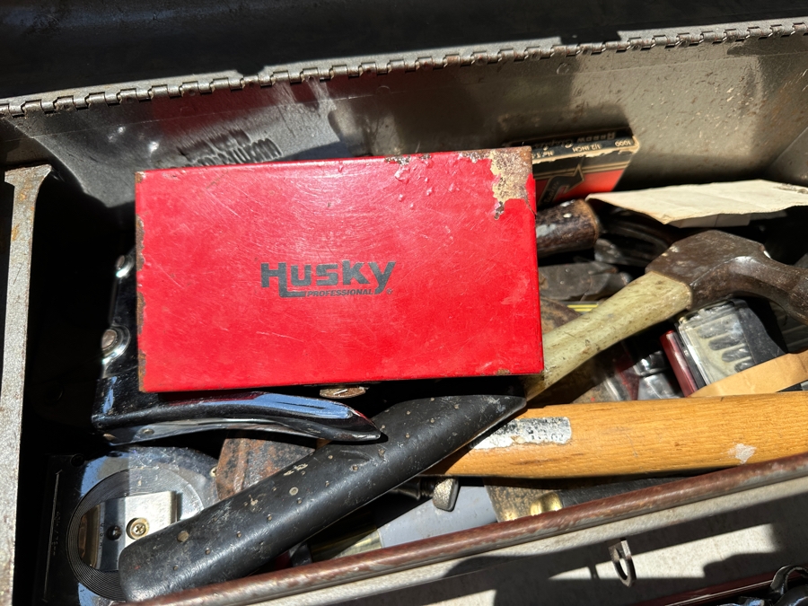 Vintage Sears Craftsman Portable Toolbox Filled With Tools - See Photos [Photo 9]