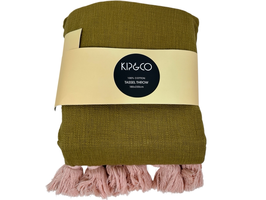 New Kip & Co 100% Cotton Olive and Pink Tassel Throw Designed In Melbourne / Made In India 180cm x 230cm Retails $175 [Photo 1]