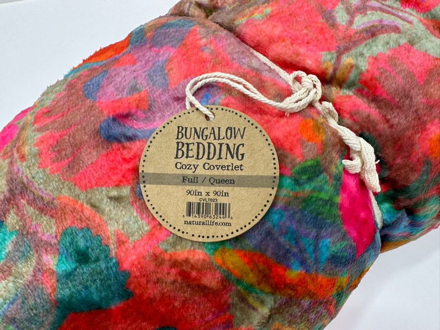 New Bungalow Bedding Cozy Coverlet Full/Queen By Natural Life [Photo 3]