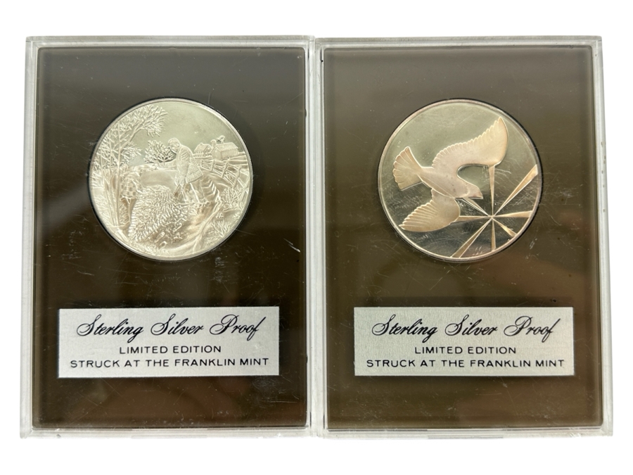 Pair Of 1972 & 1973 Limited Edition Franklin Mint Sterling Silver Proof Medals 49.74 Total Sterling Silver Weight