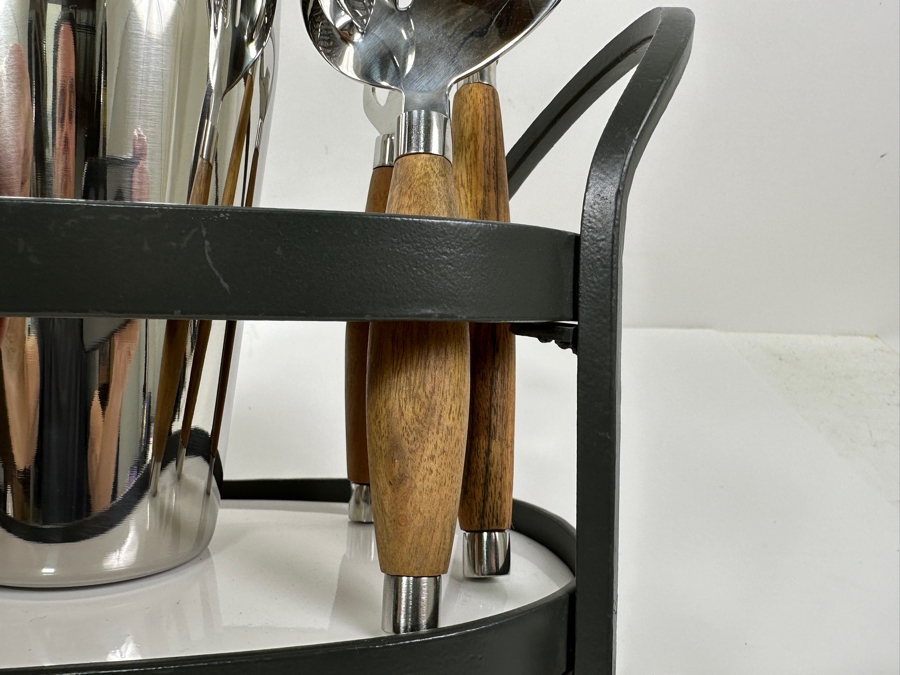 Frontgate Barware Cocktail Shaker Set With Stand 12W X 11H [Photo 5]