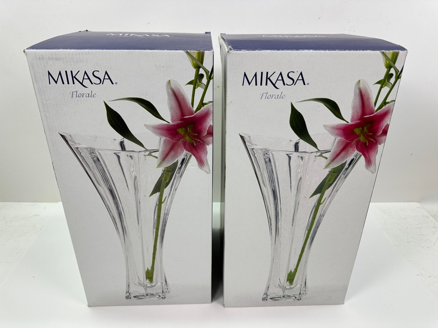 Pair Of Mikasa Florale 14' Vases With Original Boxes 5065964 Retails $174 [Photo 3]