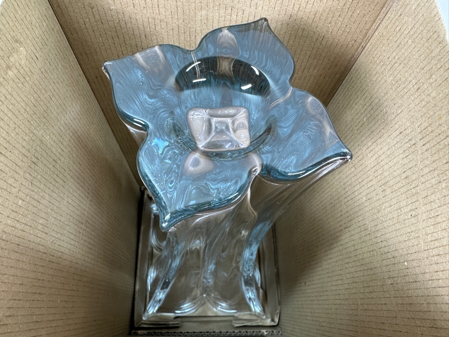 Pair Of Mikasa Florale 14' Vases With Original Boxes 5065964 Retails $174 [Photo 8]