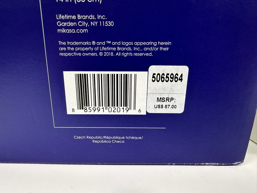 Pair Of Mikasa Florale 14' Vases With Original Boxes 5065964 Retails $174 [Photo 6]