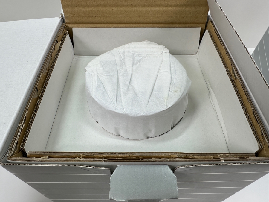 Pair Of Waterford Crystal 9' Vases With Original Boxes: Marquis Crosby Vase & Marquis Rainfall Vase [Photo 6]