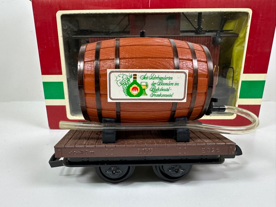 LGB Lehmann Gross Bahn The Big Train With Original Boxes: Rio Grande Caboose 4065 & Flat Car With Wine Barrel 4047 [Photo 5]