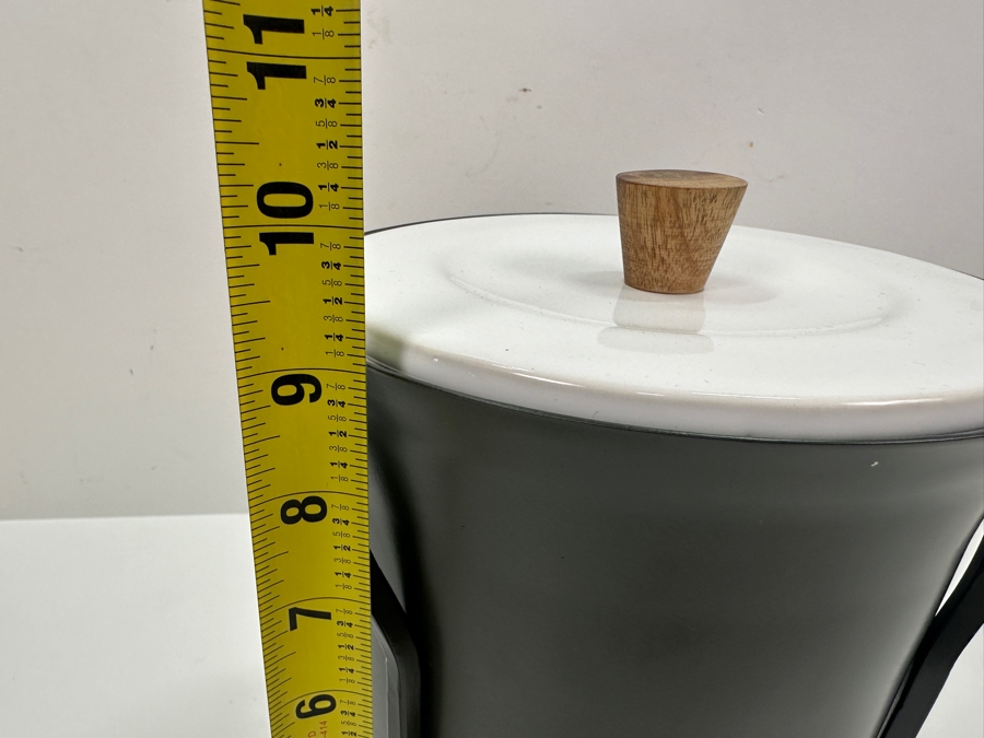 Just Added - New Frontgate Ice Bucket 10H [Photo 6]