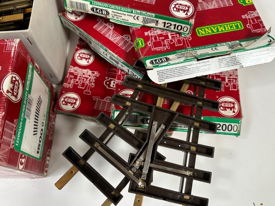 Just Added - LGB Lehmann Gross Bahn The Big Train Extra Tracks & Accessories [Photo 6]