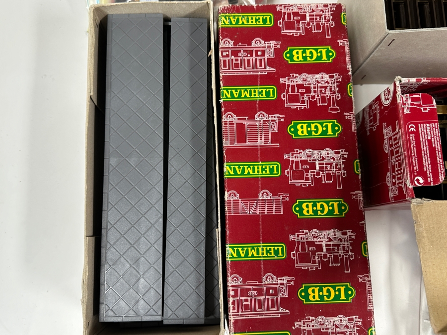 Just Added - LGB Lehmann Gross Bahn The Big Train Extra Tracks & Accessories [Photo 5]