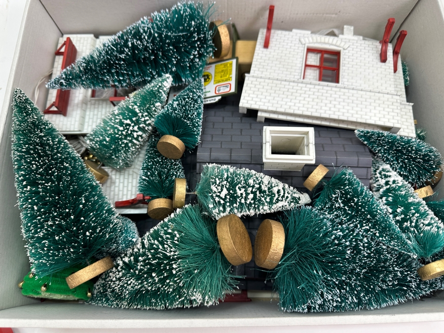 Just Added - MRC Trainpower 6200 Train Transformer & PIKO Bahnhof Red River Station [Photo 5]