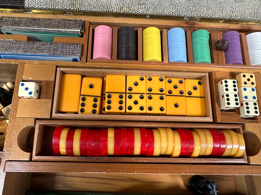 Just Added - Vintage John Samuels Co. J. S. Adult Games Good Luck Brand Portable Gambling Suitcase With Roulette Wheel, Poker, Chess, Checkers, Cards, Gambling Chips, Backgammon & More 20 X 19 X 5 [Photo 9]