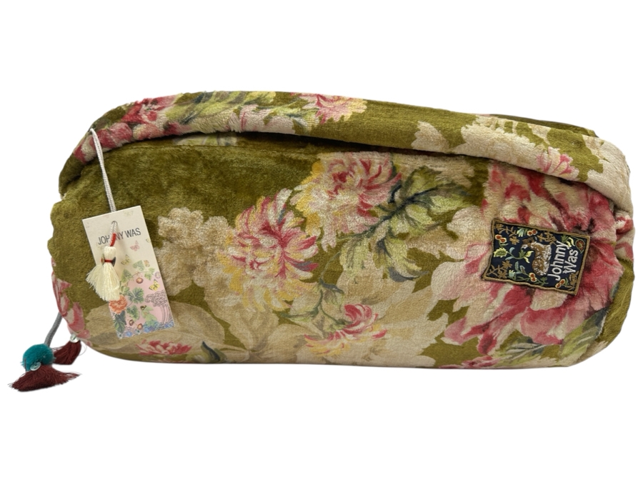 Just Added - New Johnny Was Vintage Rose Cozy Blanket Retails $248 [Photo 1]
