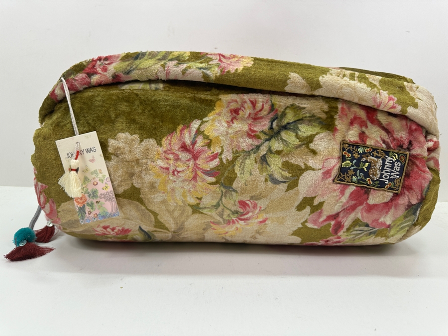 Just Added - New Johnny Was Vintage Rose Cozy Blanket Retails $248 [Photo 2]
