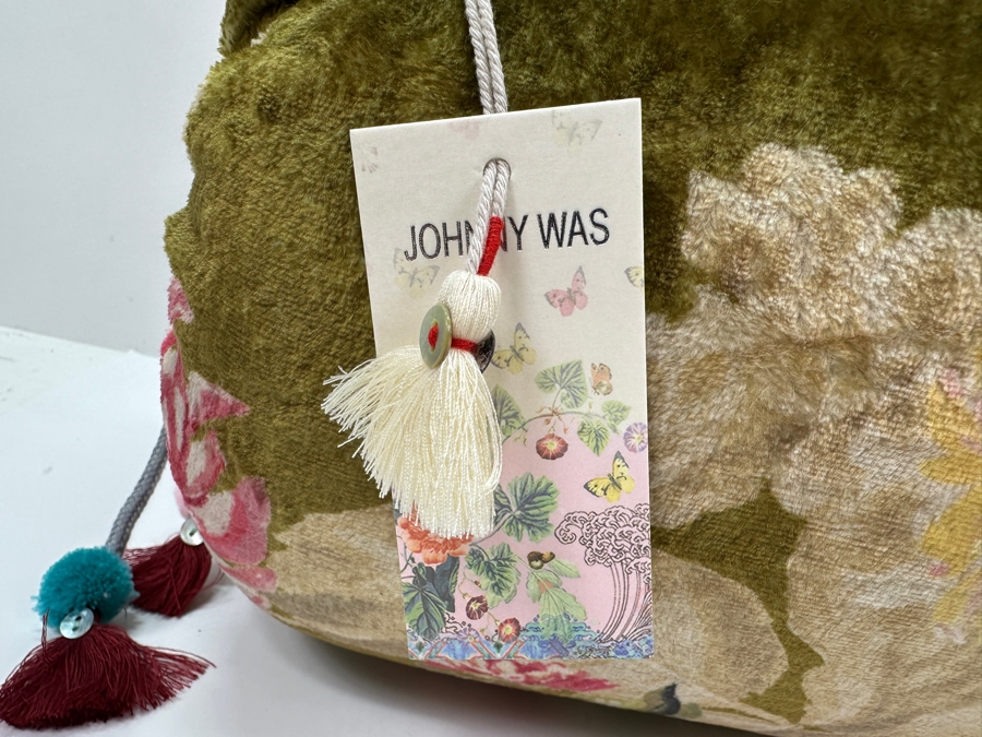 Just Added - New Johnny Was Vintage Rose Cozy Blanket Retails $248 [Photo 4]