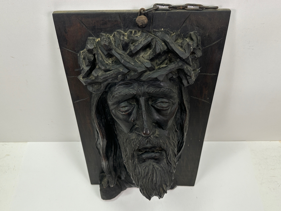 Just Added - Stunning Vintage 1953 Relief Carved Wooden Sculpture Of Jesus On The Cross Titled 'Pardonnez Leur' / 'Forgive Them' Signed Verso 12W X 19.5H X 7D [Photo 5]