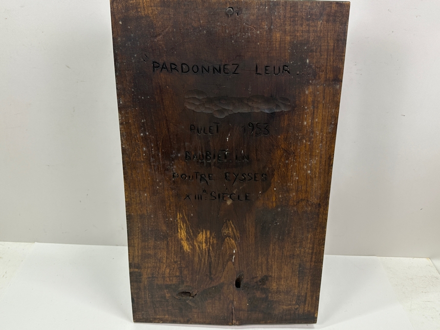 Just Added - Stunning Vintage 1953 Relief Carved Wooden Sculpture Of Jesus On The Cross Titled 'Pardonnez Leur' / 'Forgive Them' Signed Verso 12W X 19.5H X 7D [Photo 11]