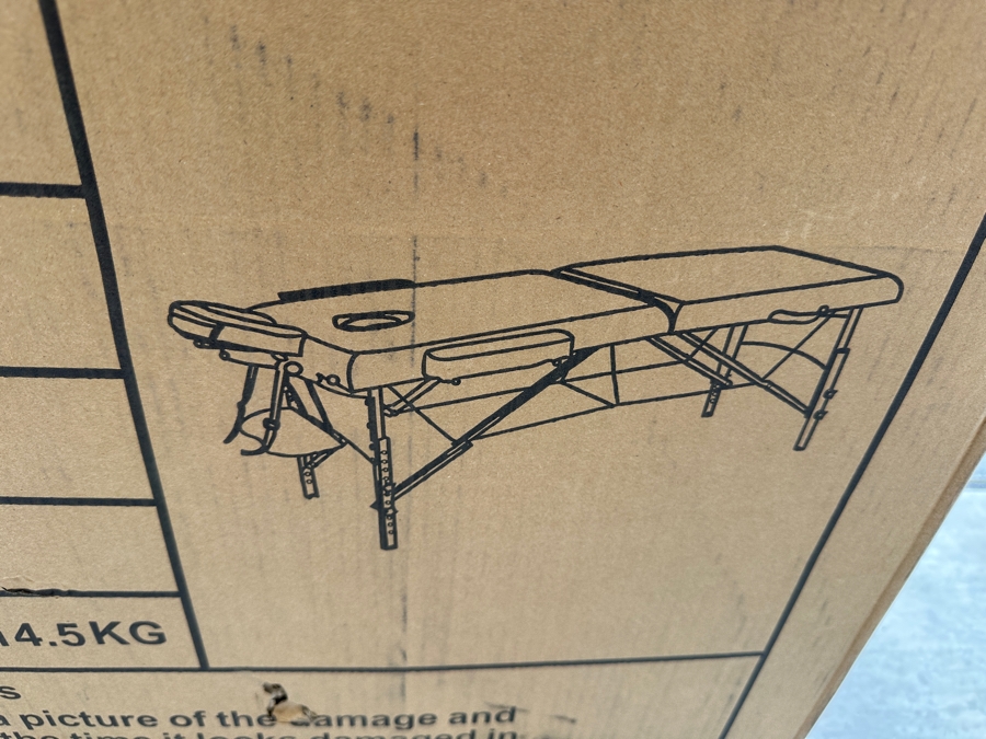 Just Added - Factory Direct Wholesale BestMassage Massage Table Model MT-296-Cream 95cm X 20cm X 65cm [Photo 3]