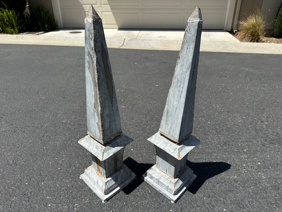 Just Added - Pair Of Metal Obelisk Sculptures [Photo 2]