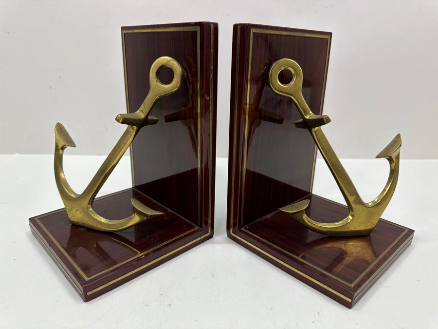 Just Added - Pair Of Wood & Brass Ship's Anchor Bookends 10W X 7.5H X 5D [Photo 2]