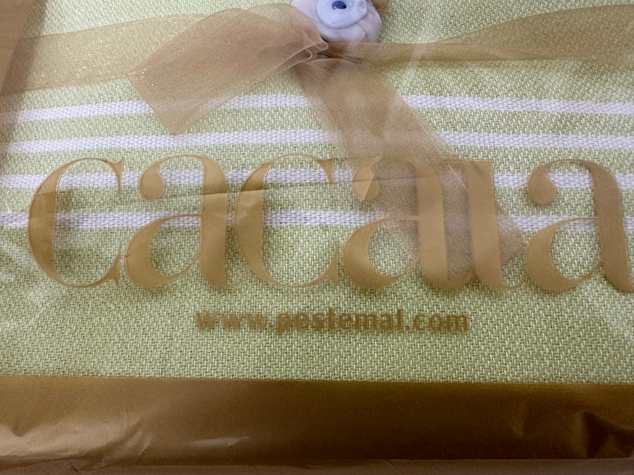 Just Added - New Pair Of Pestemal Blankets In Pistachio Green [Photo 3]