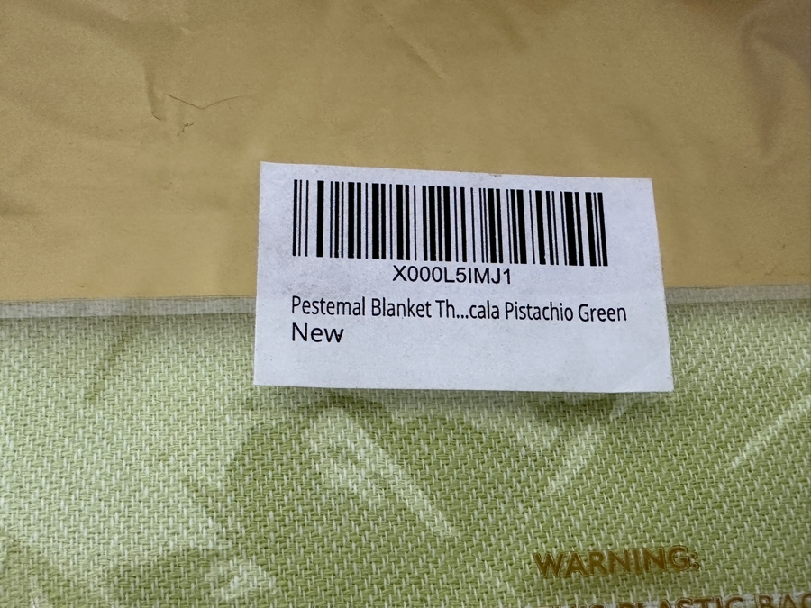 Just Added - New Pair Of Pestemal Blankets In Pistachio Green [Photo 5]