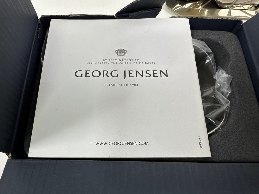 Just Added - New Georg Jensen Stainless Steel Bloom Collection Salt Cellar & Spoon And Gump's Jiallo Origami Stainless Steel Salt & Pepper Shakers [Photo 8]