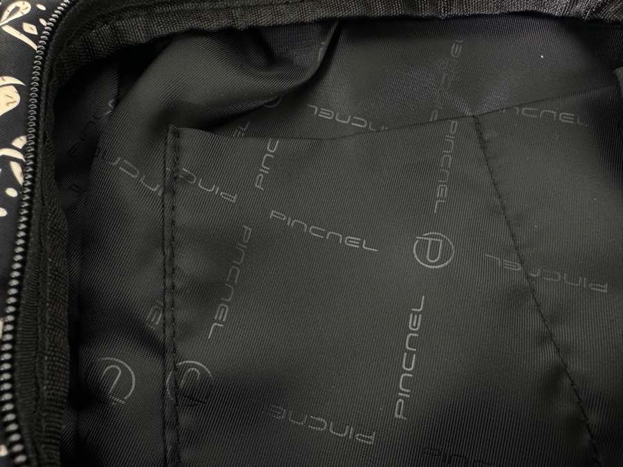 Just Added - New Pincnel Handbag Backpack [Photo 4]