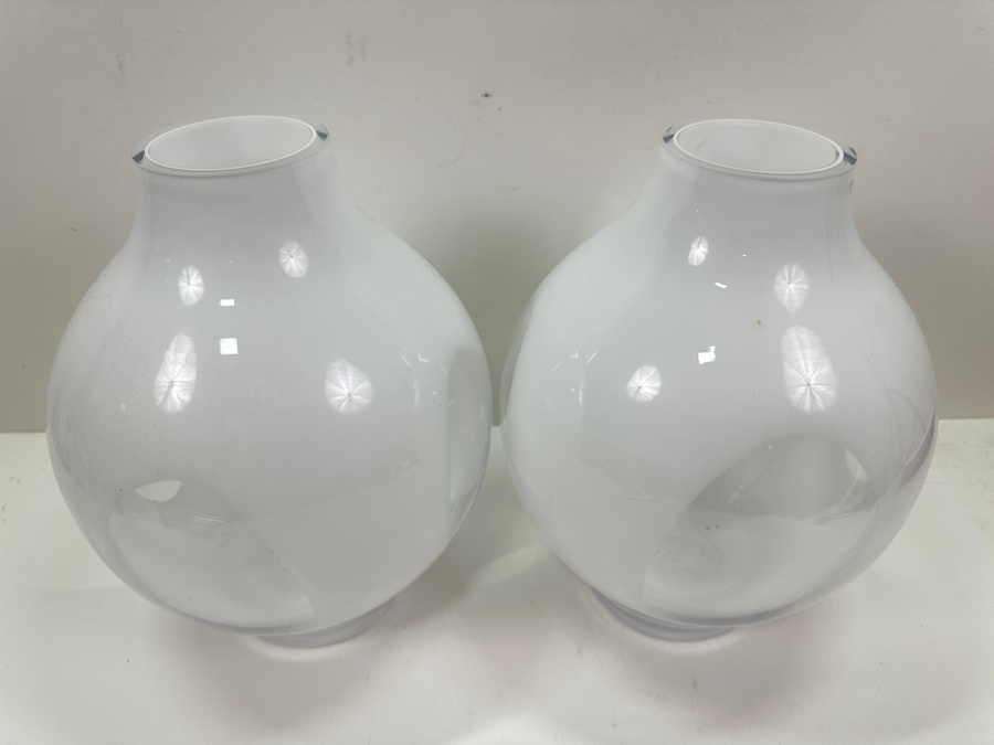 Just Added - Pair Of Frontgate White Vases 12'H [Photo 3]