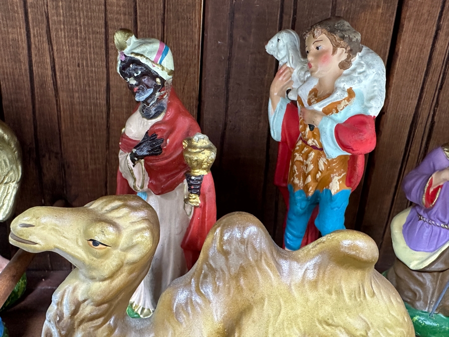 Just Added - Nativity Set With Wooden Manger And Italian And German Figurines 21W X 8D X 10H [Photo 7]