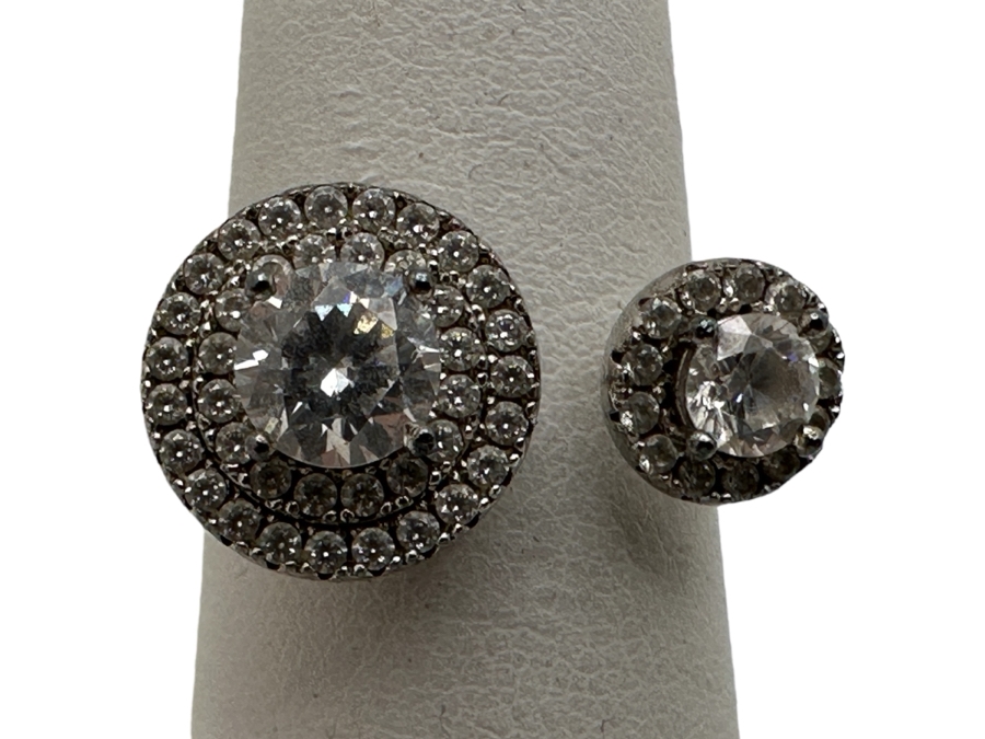 Sterling Silver CZ Ring Size 6 [Photo 1]