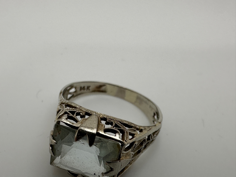 14k Gold 8x6mm Aquamarine Ring Size 6 2.3g Retails $1,000 [Photo 7]