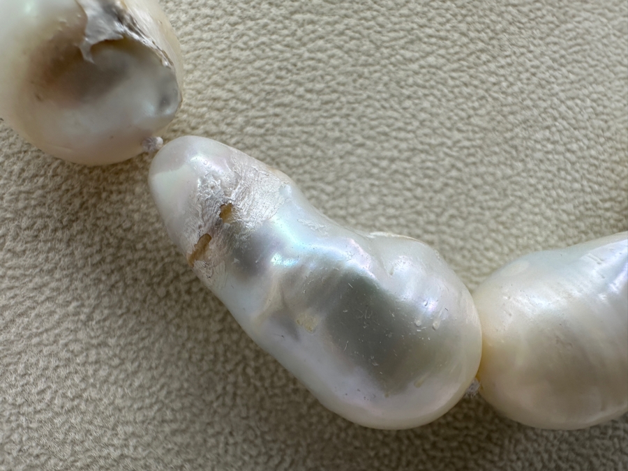 16' Baroque Pearl Necklace With 14k Gold Clasp [Photo 2]