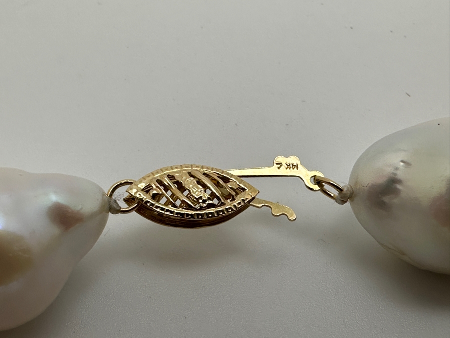 16' Baroque Pearl Necklace With 14k Gold Clasp [Photo 8]