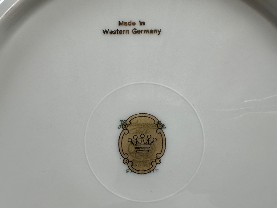 Hutschenreuther of Selb Porcelain Dinner Service For Approximately 12 Back Stamped With A Hand Painted Gold Crown Covering The Mark From The Hotel Del Coronado Owned By The Former Owner Of The Hotel, John S. Alessio, This Service Was Coveted By The Owner [Photo 18]