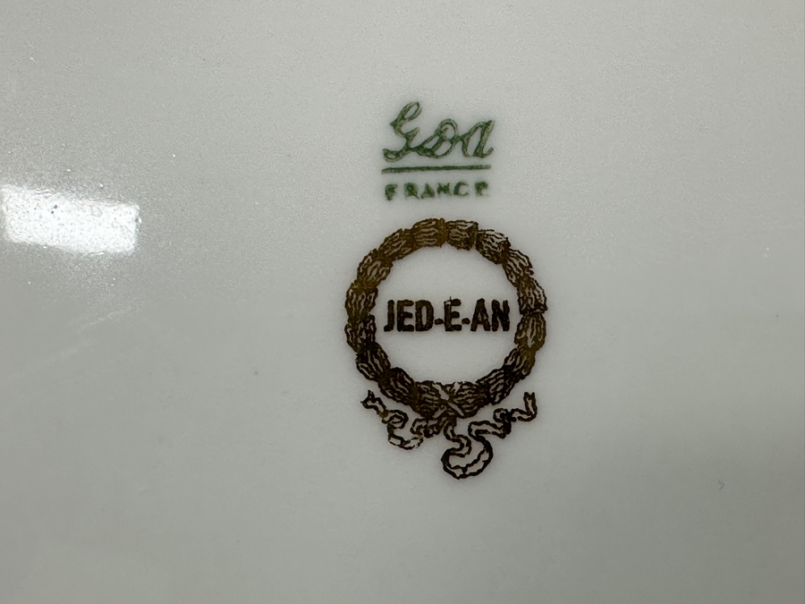 Goa France Limoges Hand Painted Gold Porcelain 10 3/8' Dinner Plates From The Hotel Del Coronado Owned By The Former Owner Of The Hotel, John S. Alessio [Photo 7]