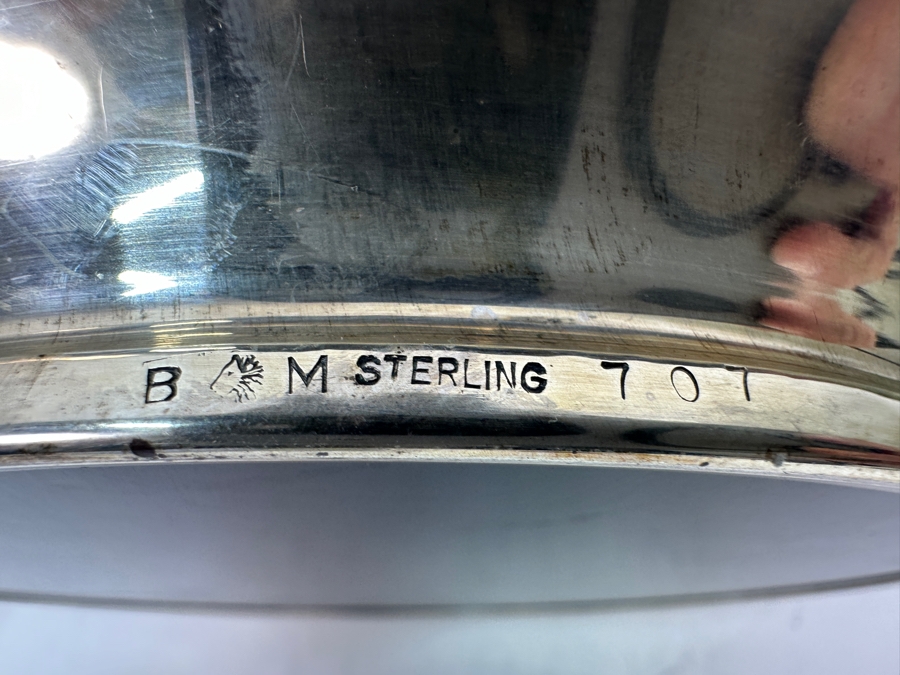 B&M Sterling Silver (8) 2'H Cordial Cups Shot Glasses With Sterling Silver Rimmed 7.5' Round Tray Total Sterling Silver Weight Without Tray 197g Silver Melt Value Without Tray $223 [Photo 9]