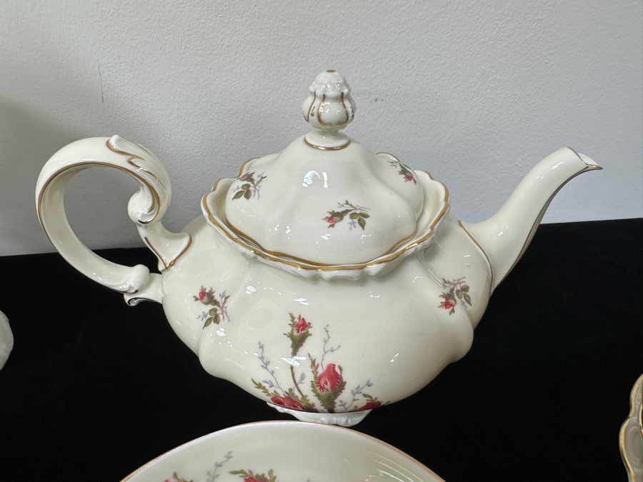 Rosenthal Germany China Service Moss Rose Pattern Approximate Service For Six With Coffee, Teapot, Creamer & Sugar, Bowls, Platters & Covered Bowls [Photo 4]