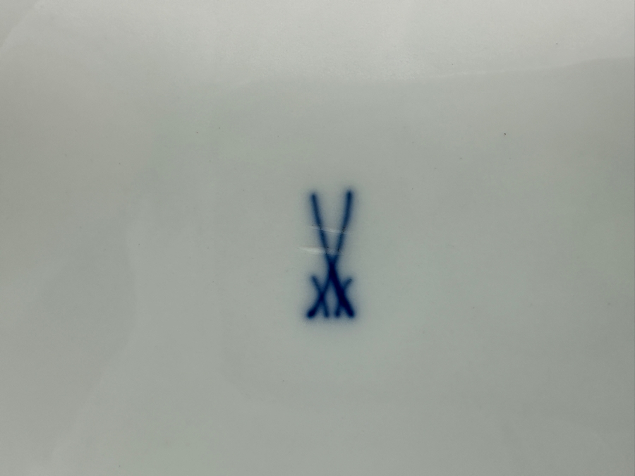 Vintage Meissen Germany Gilded Hand Painted Porcelain Bowl 12'W X 2.5'H [Photo 13]