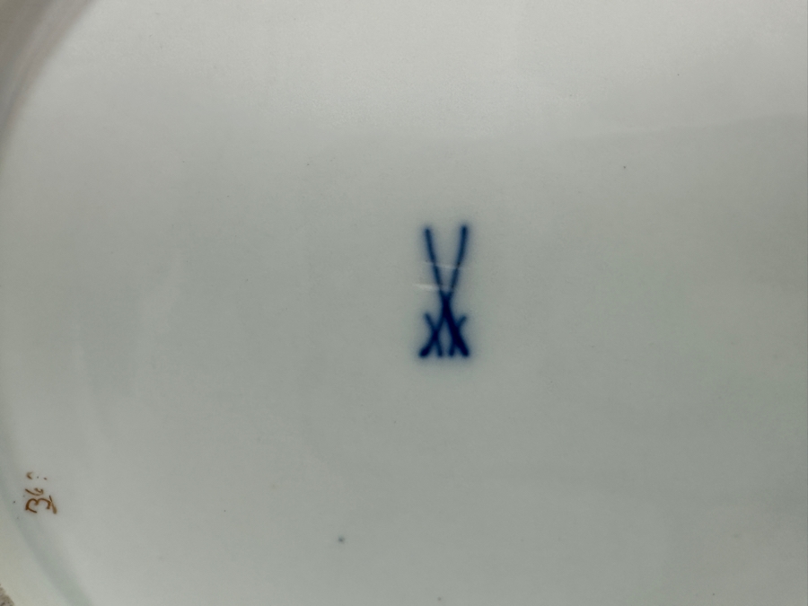 Vintage Meissen Germany Gilded Hand Painted Porcelain Bowl 12'W X 2.5'H [Photo 14]