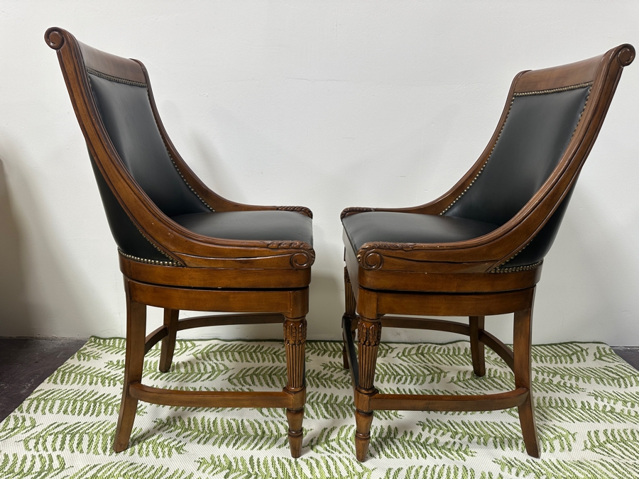 Pair Of Frontgate Swivel Counter Height Bar Stools [Photo 4]