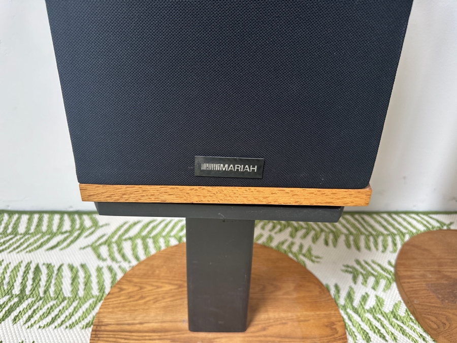 Pair Of Mariah Acoustics Speakers With Stands 34'H [Photo 2]