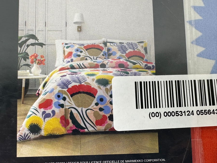 Marimekko Full/Queen Duvet Cover Set With Standard Shams Ojakellukka Design [Photo 5]