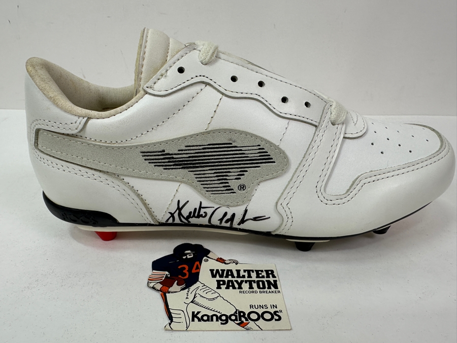 Walter 'Sweetness' Payton (1953-1999, NFL HOF Running Back For The Chicago Bears) Autographed KangaROOS Shoe From The Estate Of One Of The Founders Of KangaROOS Shoes Who Sponsored Walter Payton In The 1980s [Photo 2]