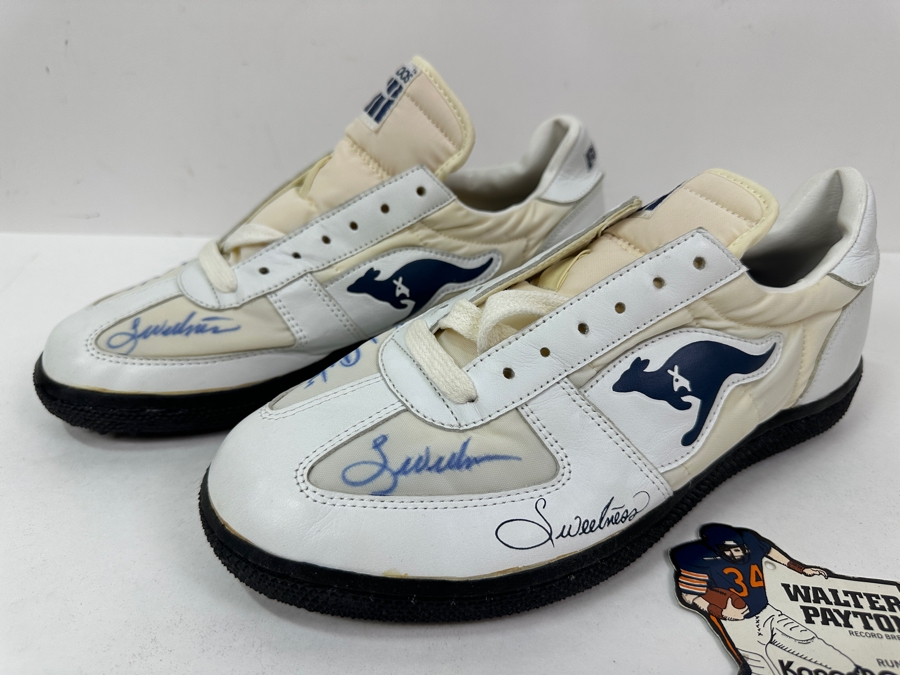 Walter 'Sweetness' Payton (1953-1999, NFL HOF Running Back For The Chicago Bears) Autographed KangaROOS Shoes From The Estate Of One Of The Founders Of KangaROOS Shoes Who Sponsored Walter Payton In The 1980s - Both Shoes Signed 'Sweetness' Walter Payton [Photo 7]