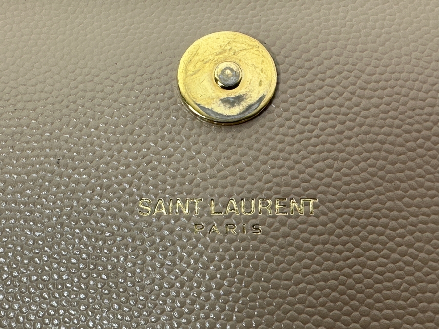 Saint Laurent (YSL) Grain De Poudre Classic Monogram Cassandre Clutch Handbag Paris France 10.5 X 5 [Photo 7]