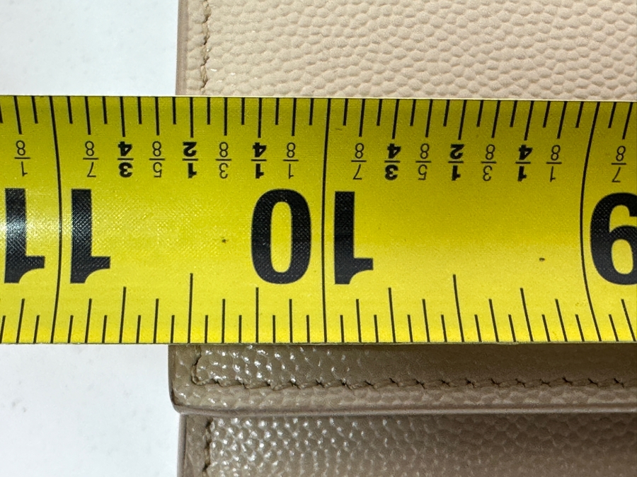 Saint Laurent (YSL) Grain De Poudre Classic Monogram Cassandre Clutch Handbag Paris France 10.5 X 5 [Photo 10]