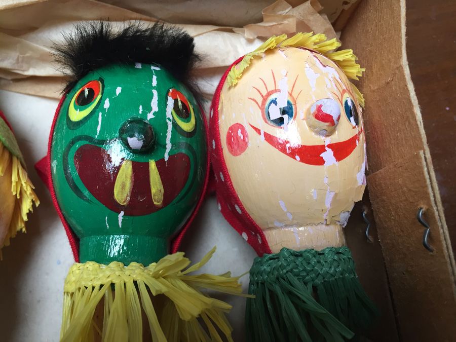 Vintage German Hand-painted Wine Stoppers [Photo 7]